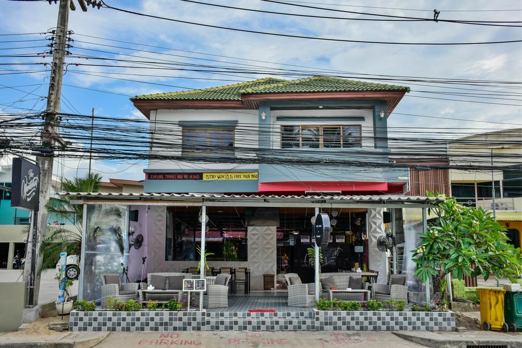 The Wanderlust Hostel Ko Pha Ngan Exterior foto